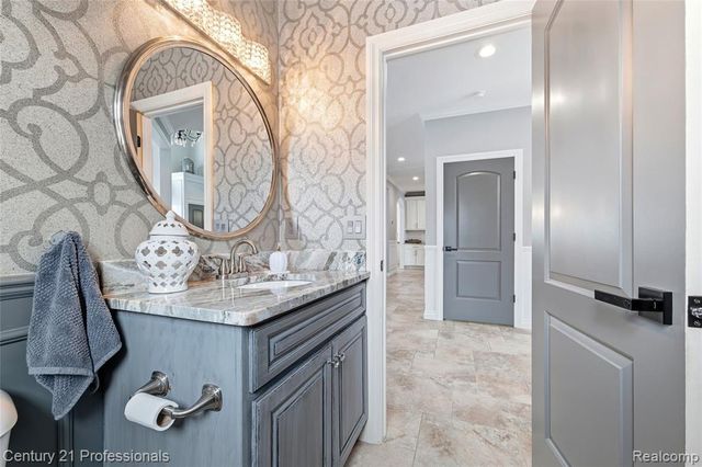 6024 Harbor Court, Washington, MI 48094