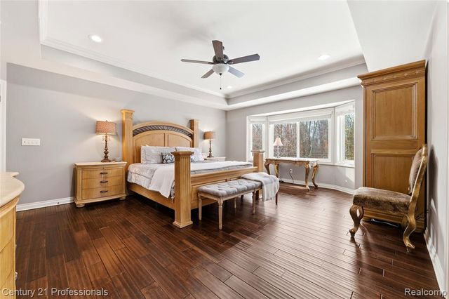 6024 Harbor Court, Washington, MI 48094