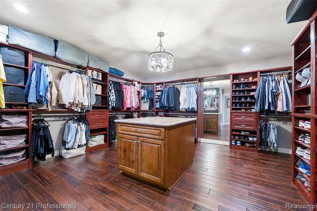 6024 Harbor Court, Washington, MI 48094