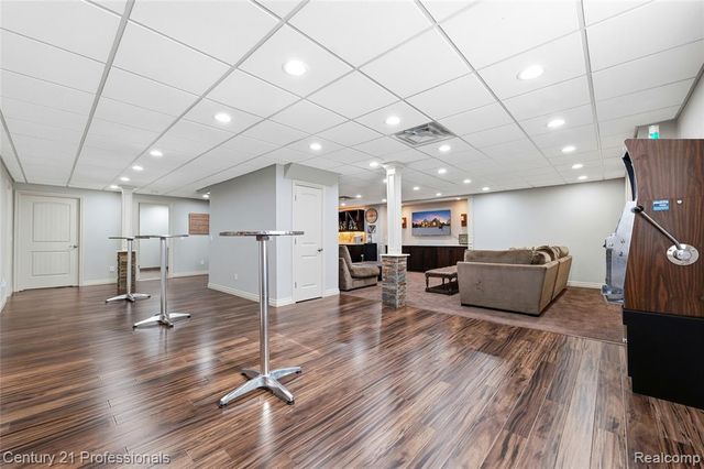 6024 Harbor Court, Washington, MI 48094