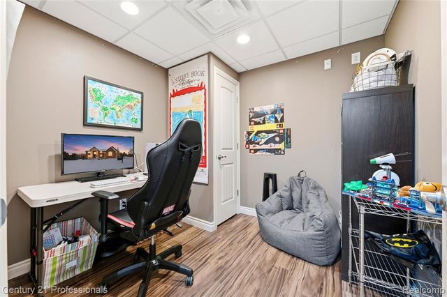 6024 Harbor Court, Washington, MI 48094