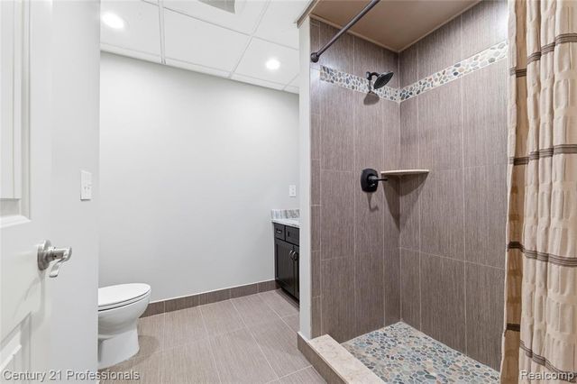 6024 Harbor Court, Washington, MI 48094