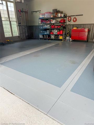 6024 Harbor Court, Washington, MI 48094