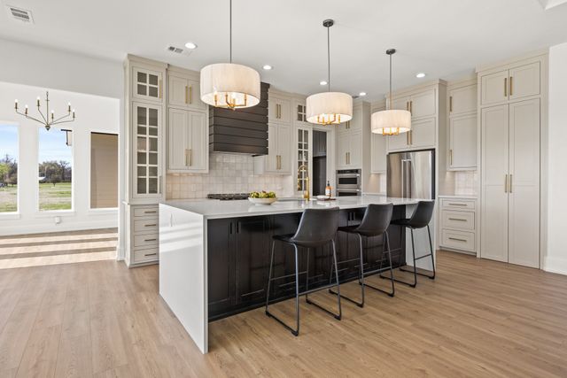126 Private Road 2712, Mt Pleasant, TX 75455