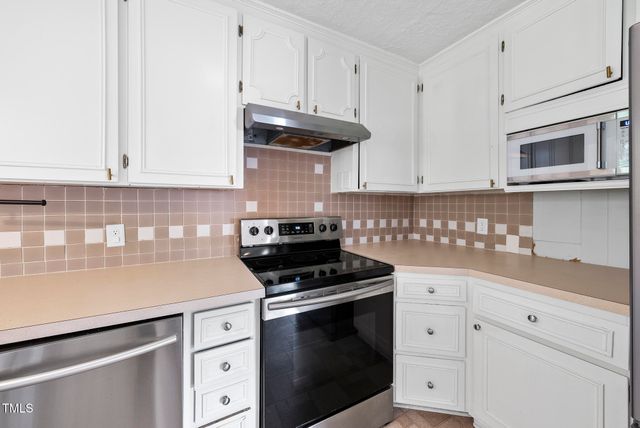 2510 Springhill Avenue, Raleigh, NC 27603
