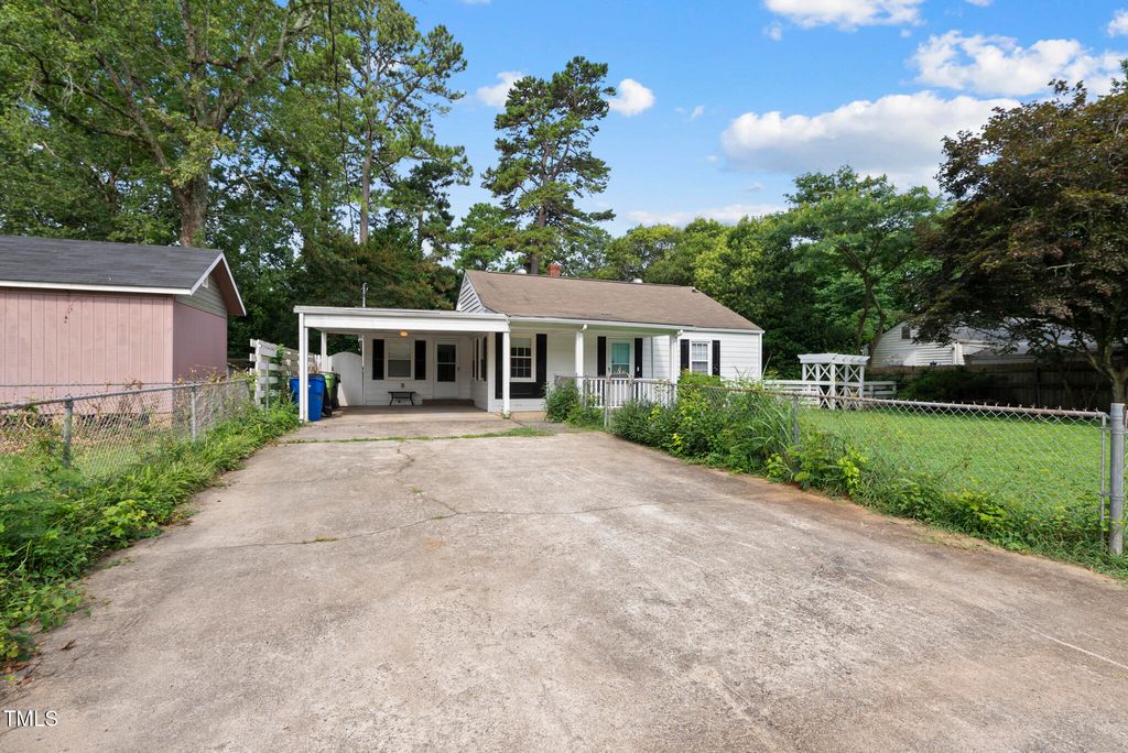 2510 Springhill Avenue, Raleigh, NC 27603