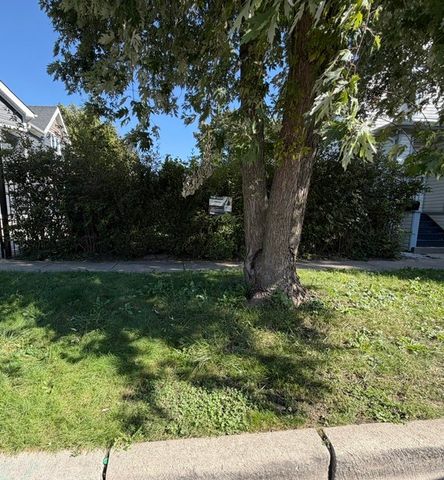 1127 N Waller Avenue, Chicago, IL 60651