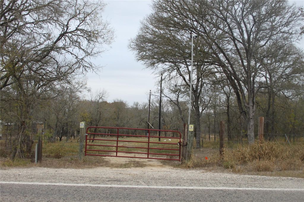 3816 FM 1854, Dale, TX 78616