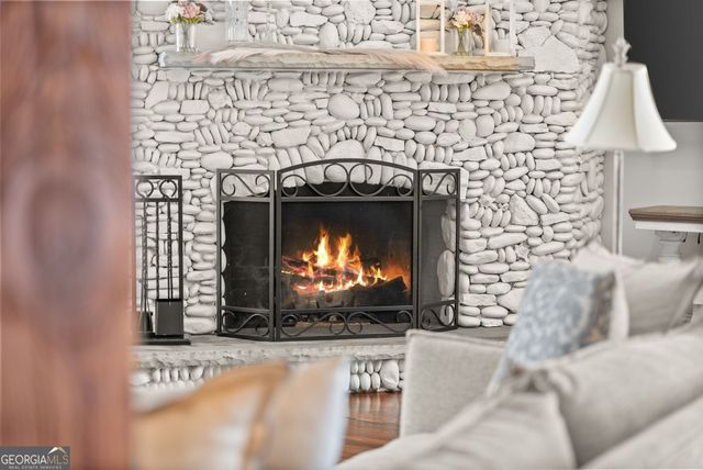 5983 Nachoochee Trail, Flowery Branch, GA 30542