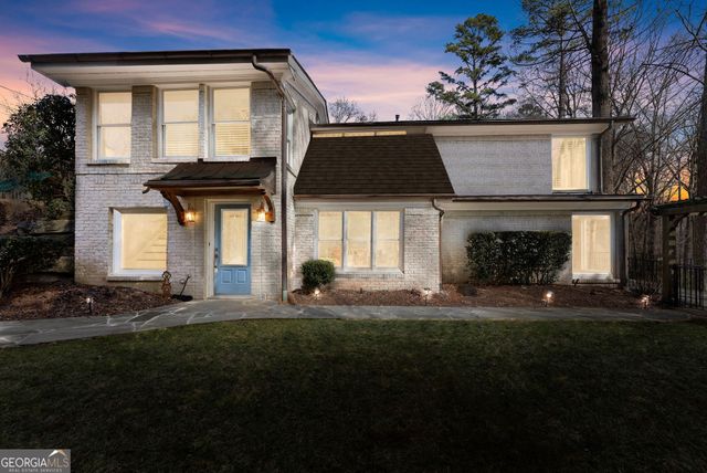 5983 Nachoochee Trail, Flowery Branch, GA 30542