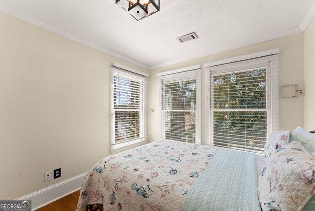 5983 Nachoochee Trail, Flowery Branch, GA 30542