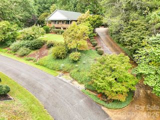 2008 Deep Woods Drive, Hendersonville, NC 28739