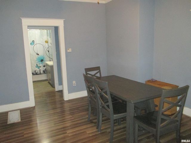 1013 S 8TH Street, Pekin, IL 61554
