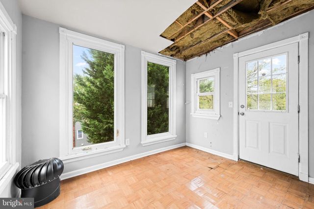 4227 GAULT PL NE, Washington, DC 20019