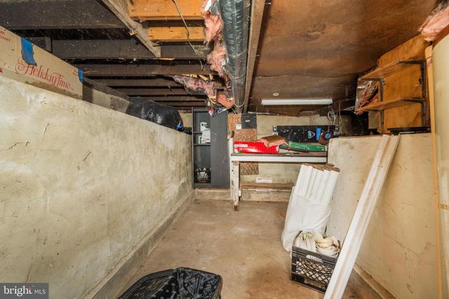 4227 GAULT PL NE, Washington, DC 20019