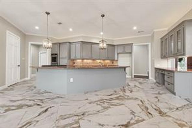 4910 Waterbeck Street, Fulshear, TX 77441