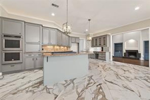4910 Waterbeck Street, Fulshear, TX 77441