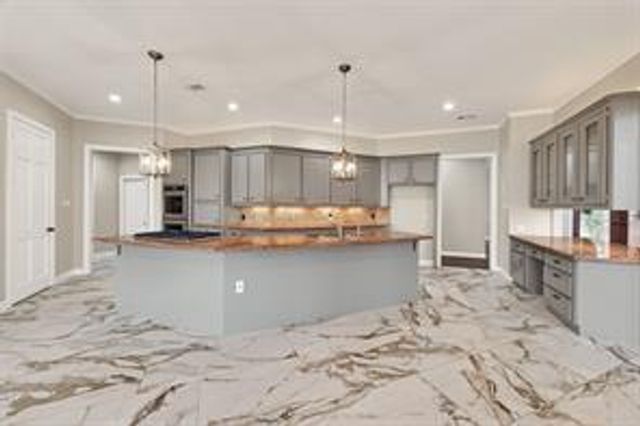 4910 Waterbeck Street, Fulshear, TX 77441