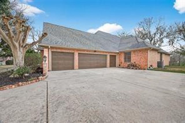 4910 Waterbeck Street, Fulshear, TX 77441