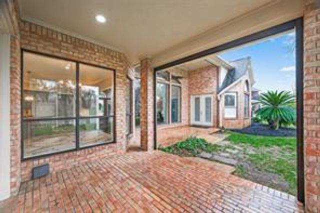 4910 Waterbeck Street, Fulshear, TX 77441
