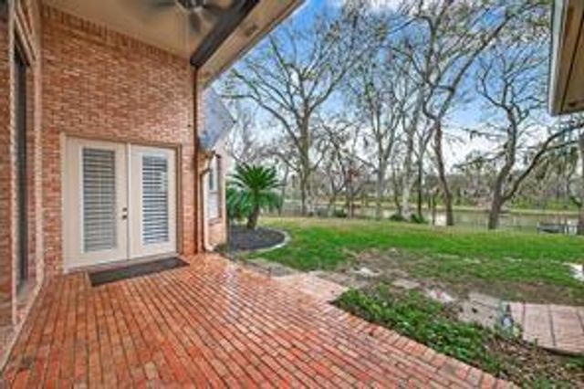 4910 Waterbeck Street, Fulshear, TX 77441