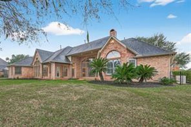 4910 Waterbeck Street, Fulshear, TX 77441