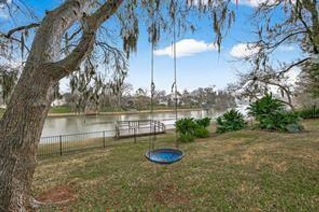 4910 Waterbeck Street, Fulshear, TX 77441
