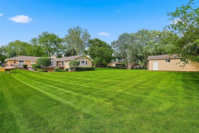 19W115 17th Place, Lombard, IL 60148