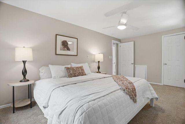 332 Sleepy Hollow ROAD, Mt Lebanon, PA 15228