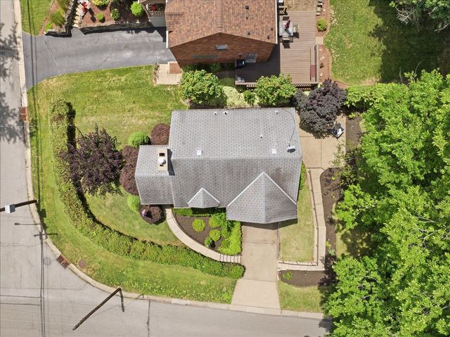 332 Sleepy Hollow ROAD, Mt Lebanon, PA 15228