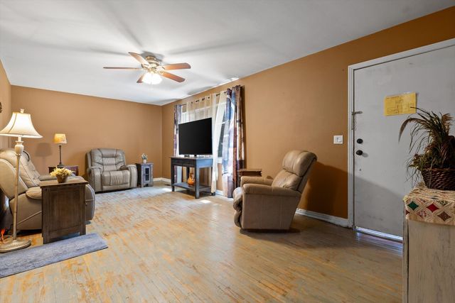 7401 Old Cleveland Pike, Chattanooga, TN 37421