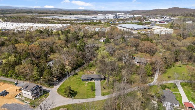 7401 Old Cleveland Pike, Chattanooga, TN 37421