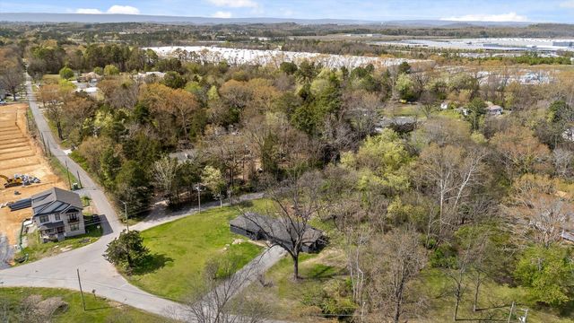 7401 Old Cleveland Pike, Chattanooga, TN 37421