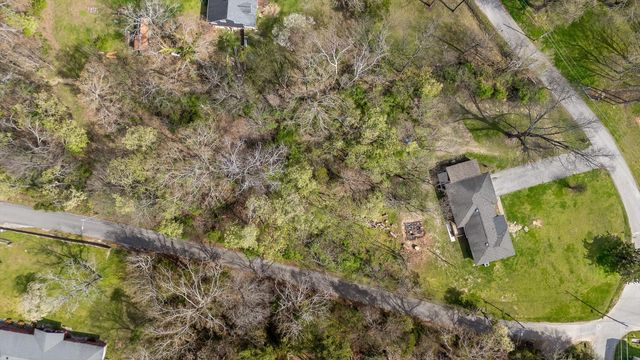 7401 Old Cleveland Pike, Chattanooga, TN 37421