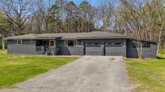 7401 Old Cleveland Pike, Chattanooga, TN 37421