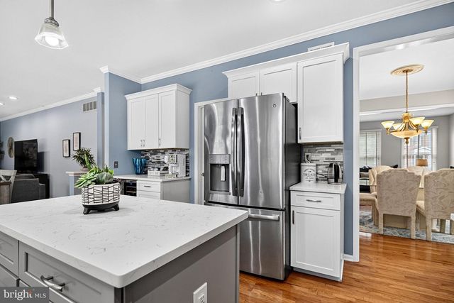 86 CHICORY LN, Pennington, NJ 08534