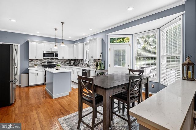 86 CHICORY LN, Pennington, NJ 08534