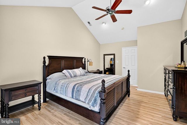 86 CHICORY LN, Pennington, NJ 08534