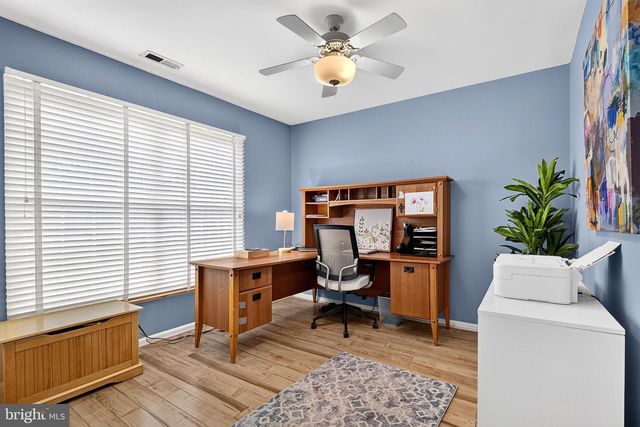86 CHICORY LN, Pennington, NJ 08534