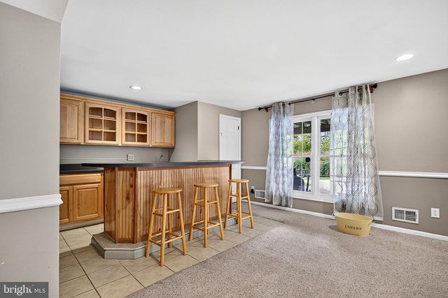 86 CHICORY LN, Pennington, NJ 08534