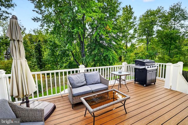 86 CHICORY LN, Pennington, NJ 08534