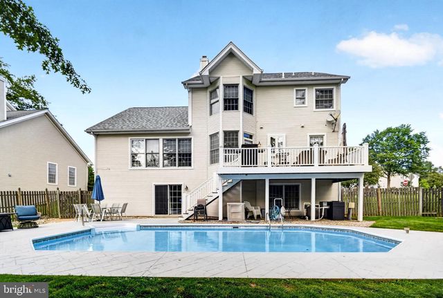 86 CHICORY LN, Pennington, NJ 08534