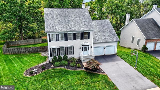 86 CHICORY LN, Pennington, NJ 08534