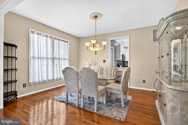 86 CHICORY LN, Pennington, NJ 08534