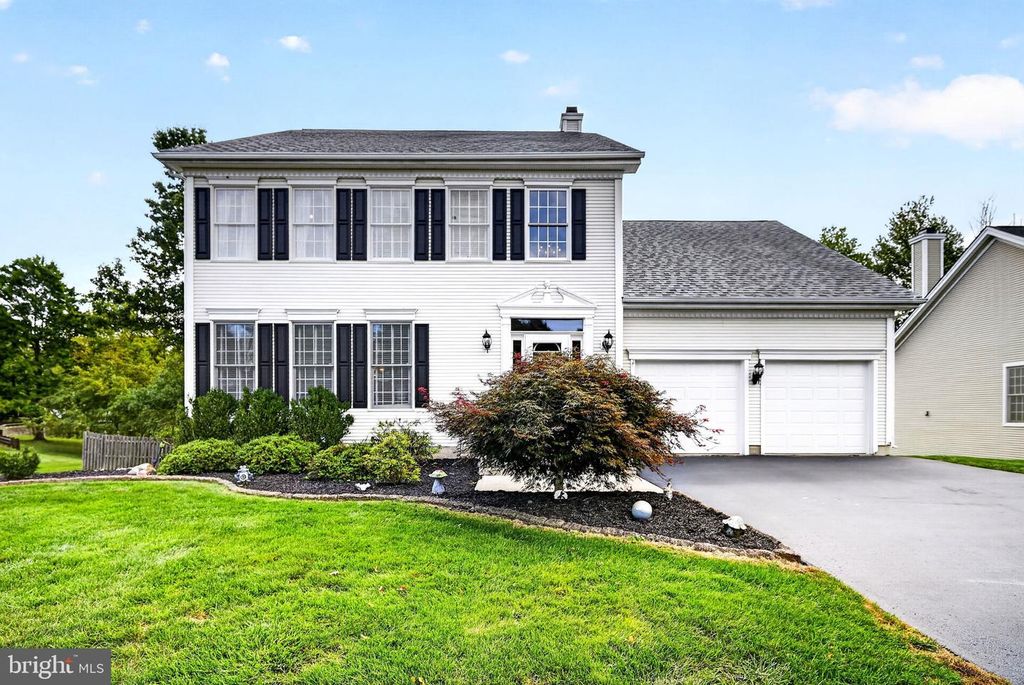 86 CHICORY LN, Pennington, NJ 08534 — exterior