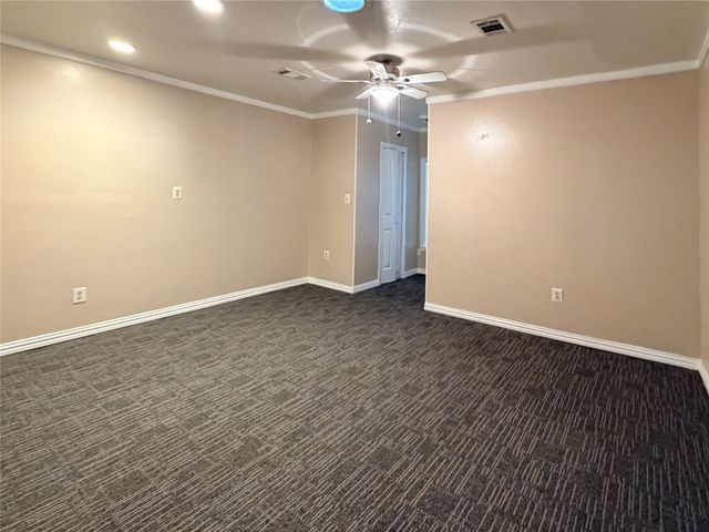 1226 Linkwood Lane, Lancaster, TX 75146