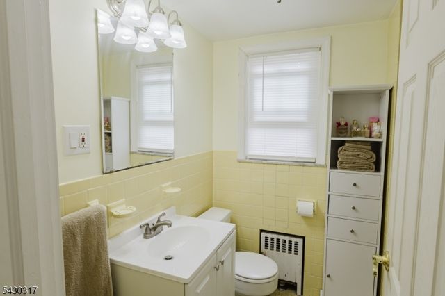 382 Martin Rd, Union Twp., NJ 07083
