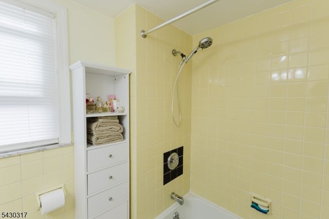 382 Martin Rd, Union Twp., NJ 07083