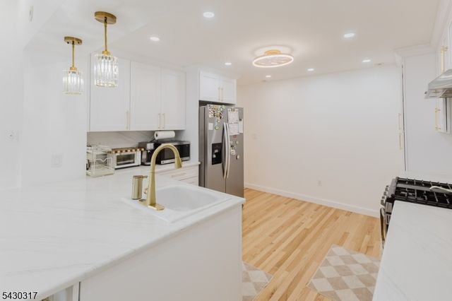 382 Martin Rd, Union Twp., NJ 07083