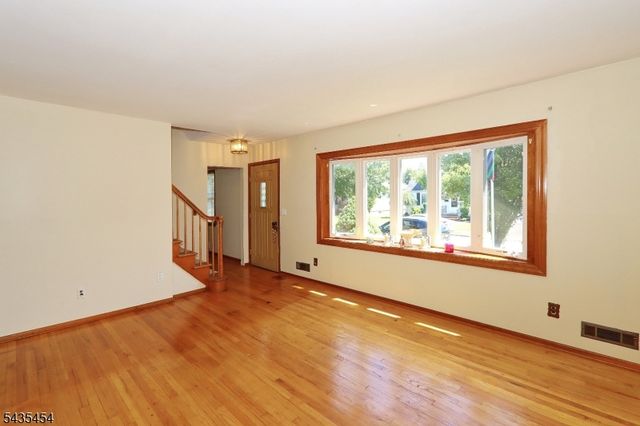 126 N 20Th St, Kenilworth Boro, NJ 07033